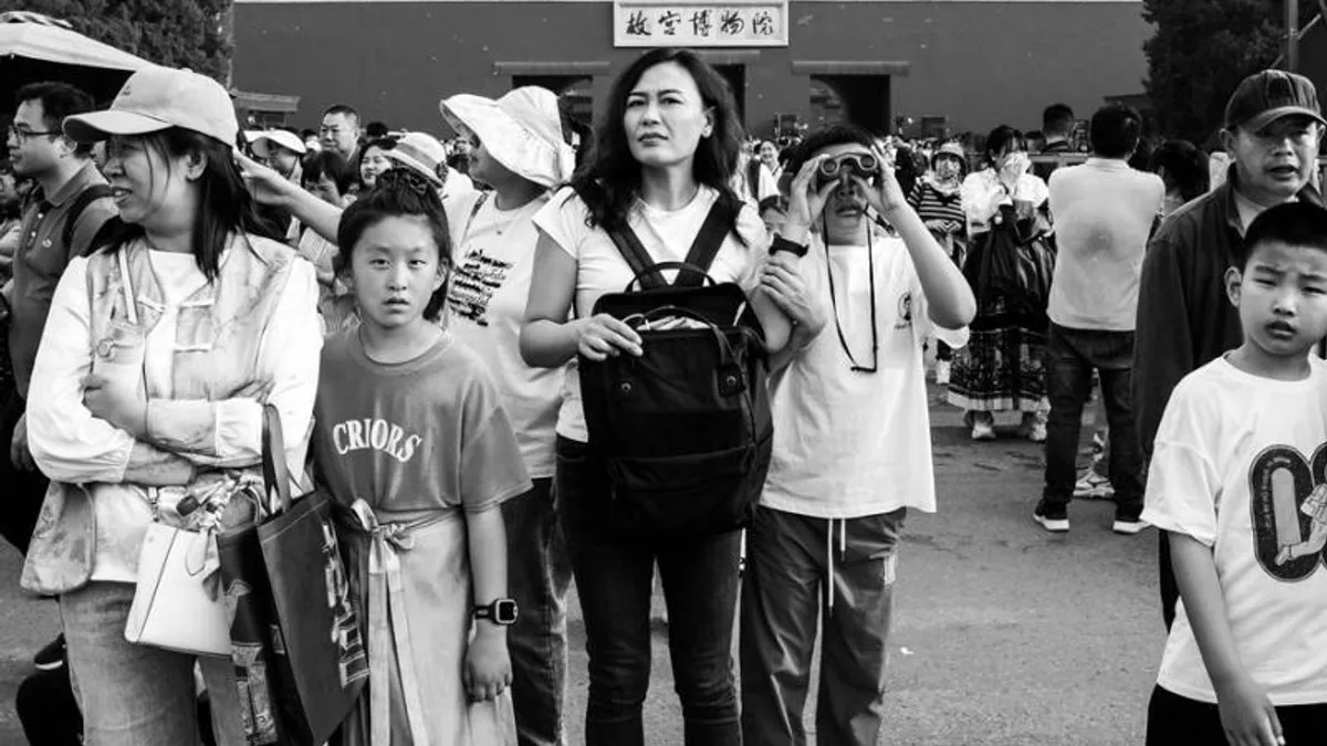 孩子上网查攻略却不敢和家人说话:家长怎样先接纳焦虑再引导?相关心理健康场景